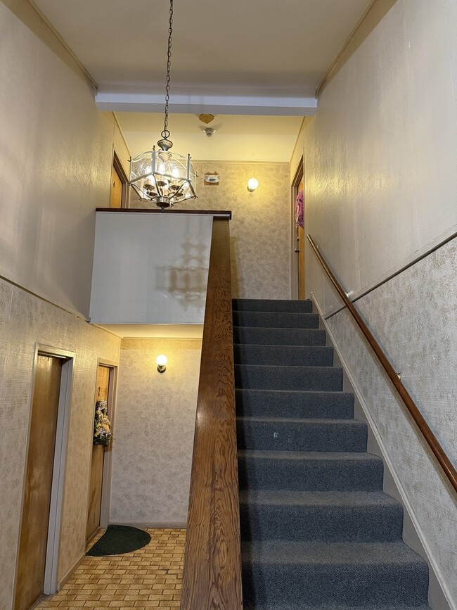 Photo - 7040 Remington Ct