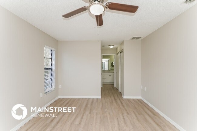 Photo - 8055 Wooden Dr