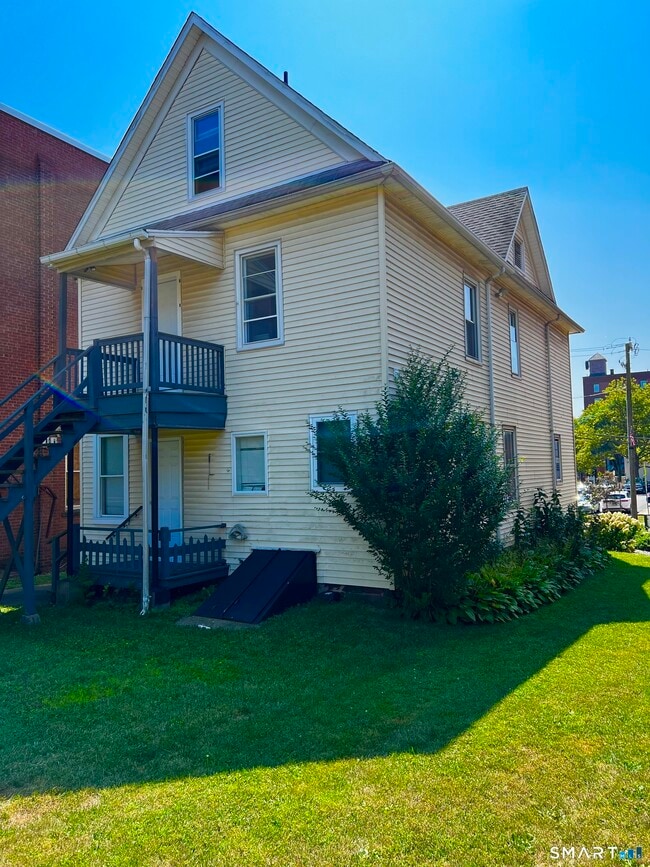 Photo - 58 Washington St Unit 2