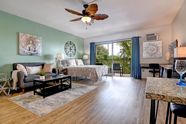 Photo - 355 Kalanianaole St Townhome