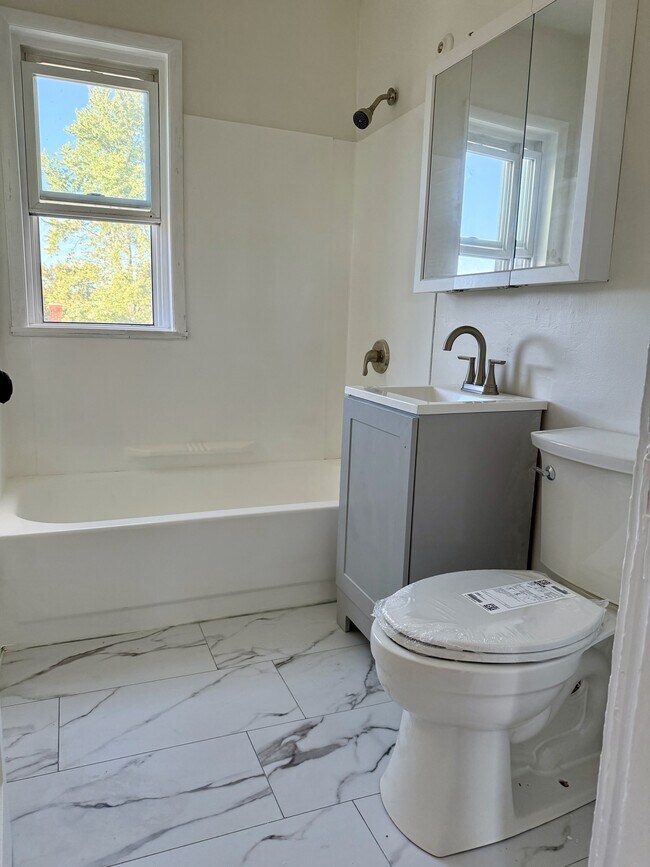 Photo - 643 Rathbun St Unit 643 Rathbun St #3