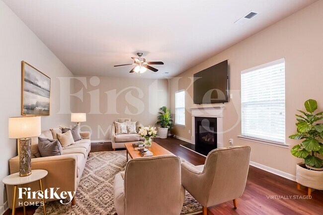 Photo - 9730 Loughlin Ln