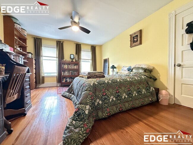 28 Justin Rd Unit 2
