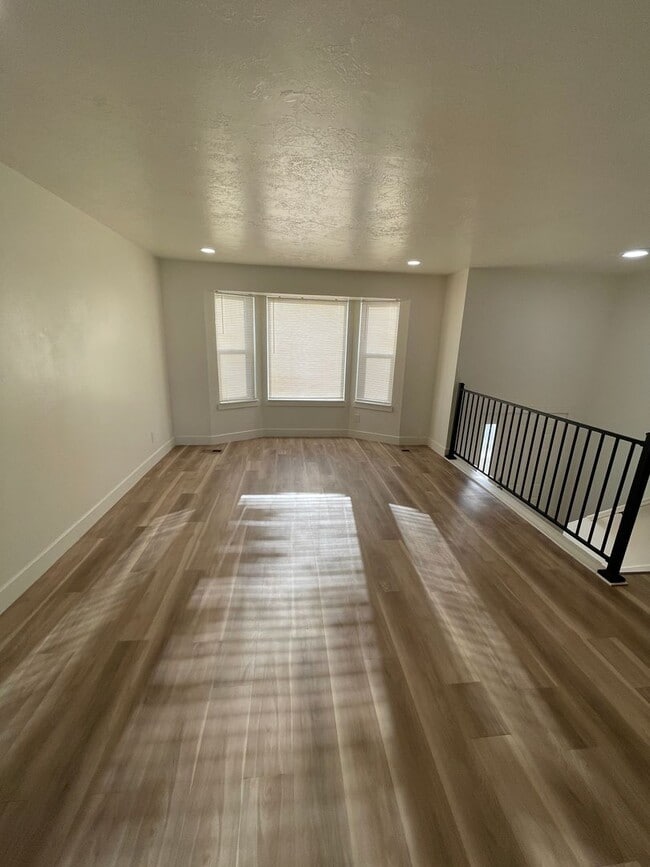 Photo - 3-Bedroom Twin Home with Private Backyard