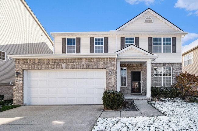 Building Photo - 27106 Ladbroke St