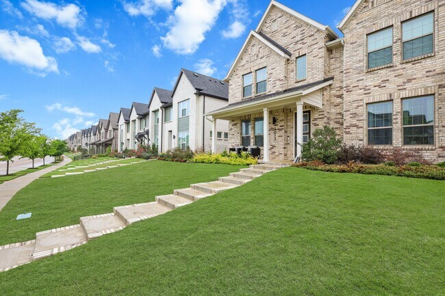 Photo - 1013 Carnation Dr