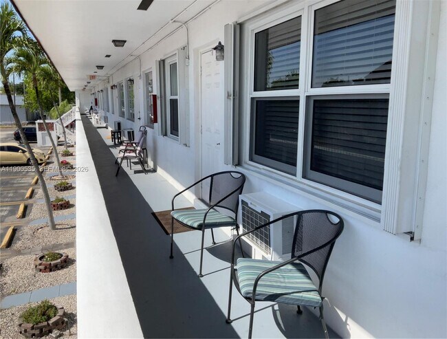 Photo - 22 SE 3rd Terrace Unit 18