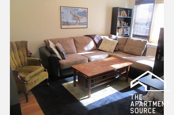 Photo - 4871 N Paulina St Unit G