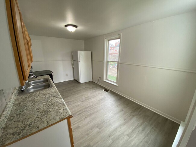 Photo - 3 Baltimore St Unit A