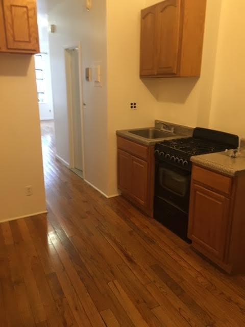 Photo - 414 East 73rd Street