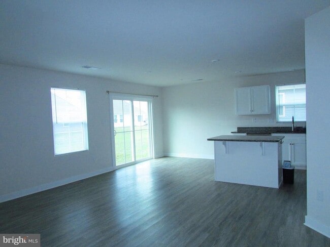 Photo - 507 Mifflin Wy