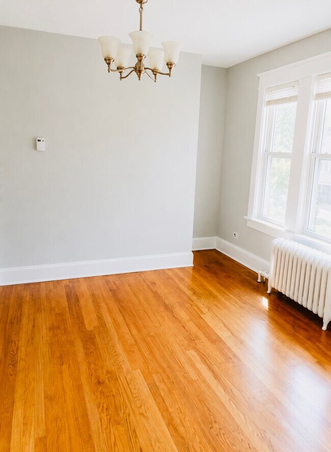Photo - 98 Kent St Unit 2nd Floor