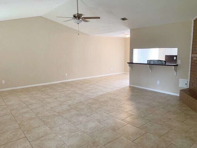 Photo - 2334 Marble Falls Dr