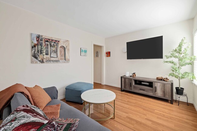 Photo - 1634 Bayview Dr Unidad A