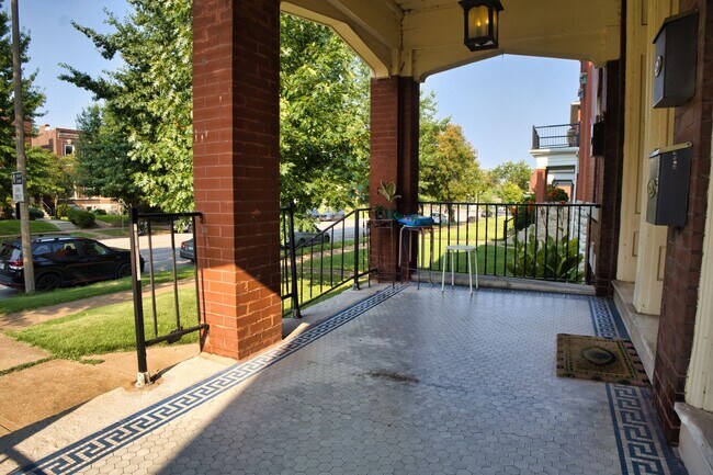 Photo - 2303 Russell Blvd Unit 2303 Russell Blvd 1F