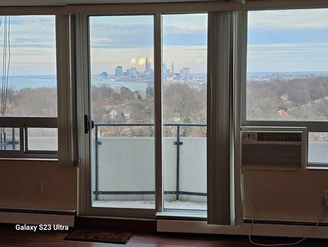 Building Photo - 11811 Lake Ave Unit 1207