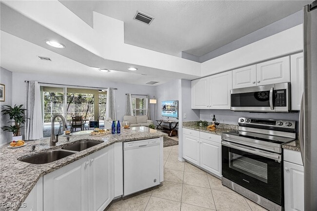 Photo - 2649 SW 32nd St