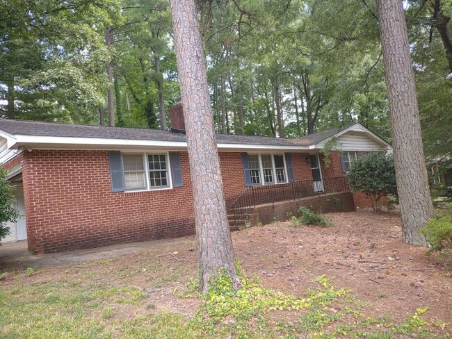 Building Photo - Comfort & Convenience: This Beautiful Home...