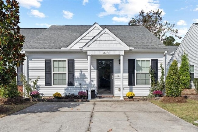Photo - 1615 Emma St Townhome