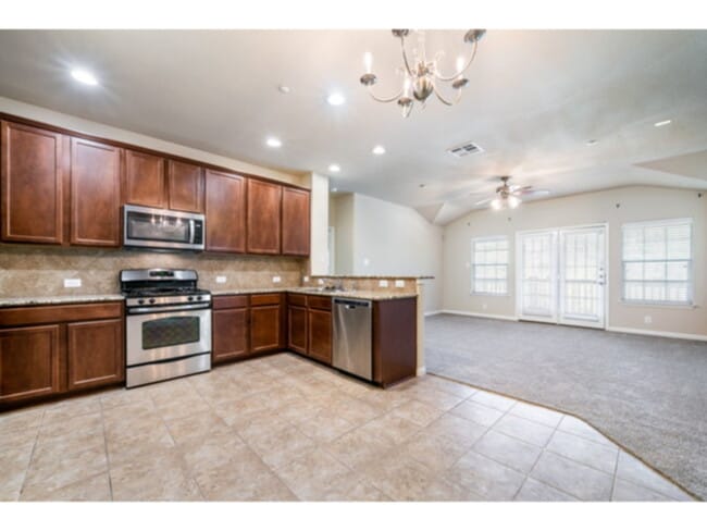 Photo - 1310 W Parmer Ln