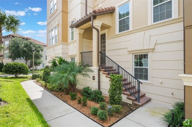 Building Photo - 1932 Lobelia Dr Rental