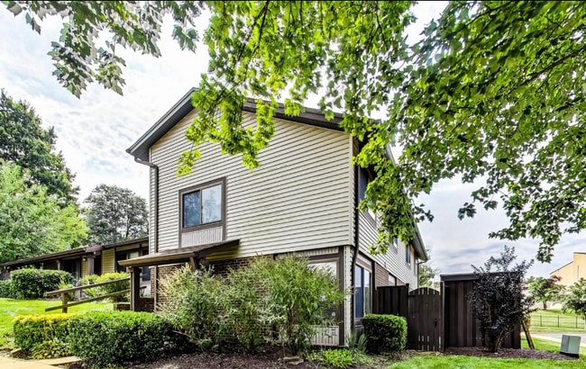 Photo - 134 Swiss Gap