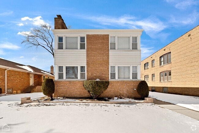 Building Photo - 8912 Forestview Rd Rental