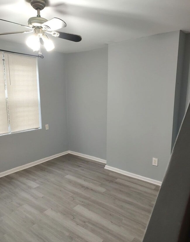 Photo - Stunning 2-Bedroom Townhouse in Point Breeze! Available NOW!