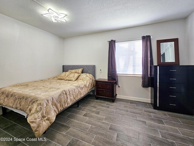 Photo - 193 San Juan Cir