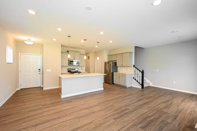 Photo - 4930 Pebble Ct