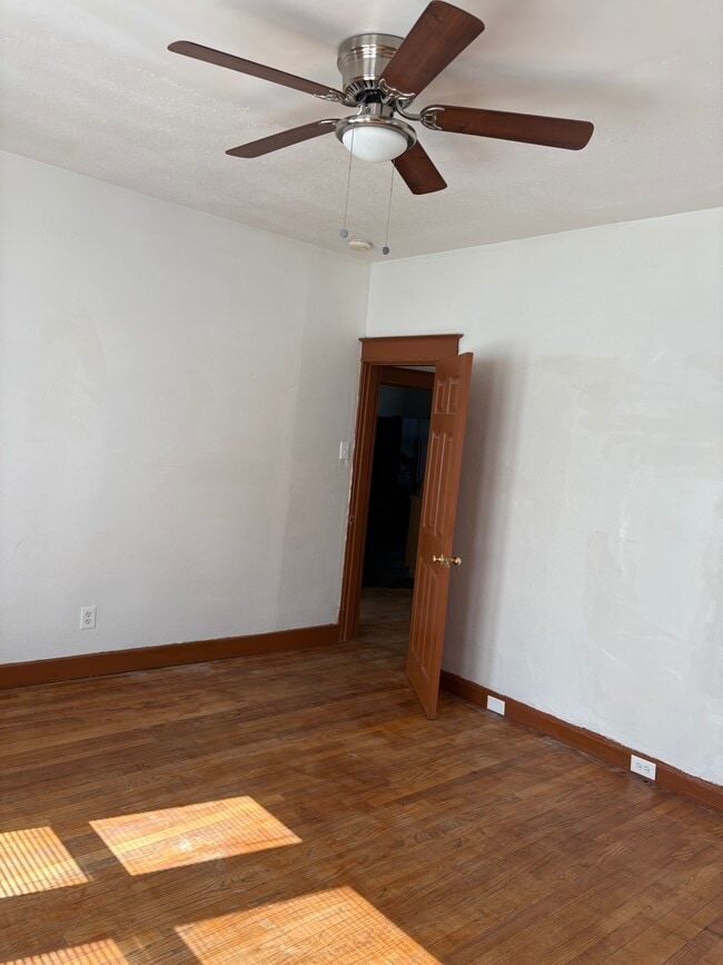 Photo - 3855 Minnesota Ave Unit 3855B