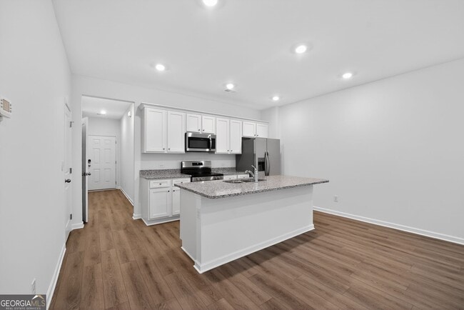 Photo - 140 Hazel Dr