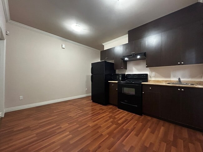 Photo - 9059 No. 1 Rd