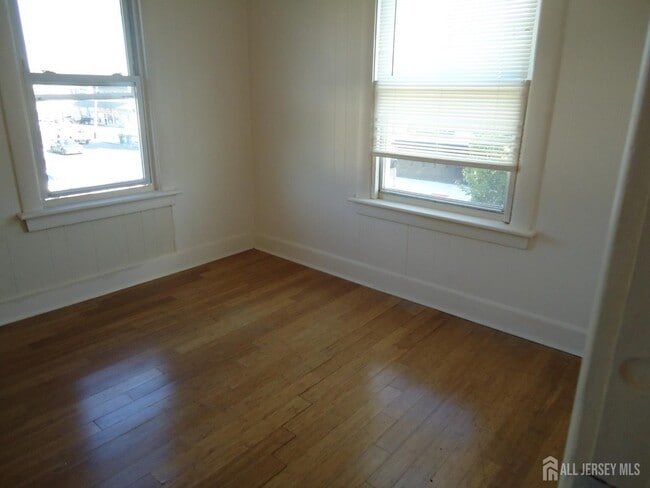 Photo - 386 New Brunswick Ave Unit 2
