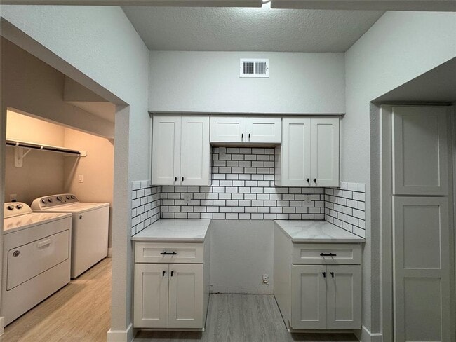 Photo - 9803 Club Creek Dr Apartment Unit 134