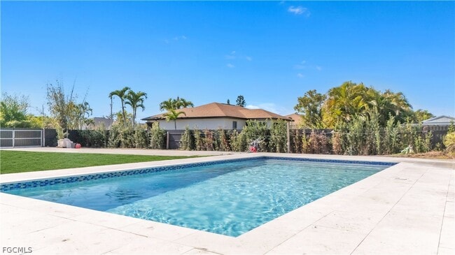 Photo - 2836 NW 5th St