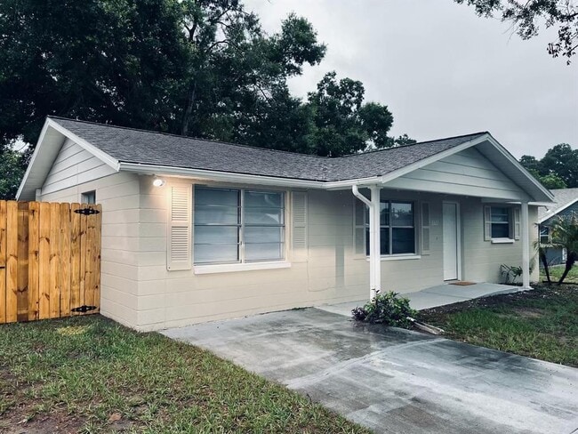 Photo - 5323 Satsuma Dr