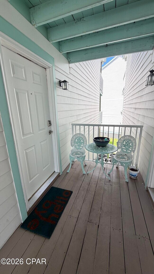 3600 Thomas Dr Unit D201