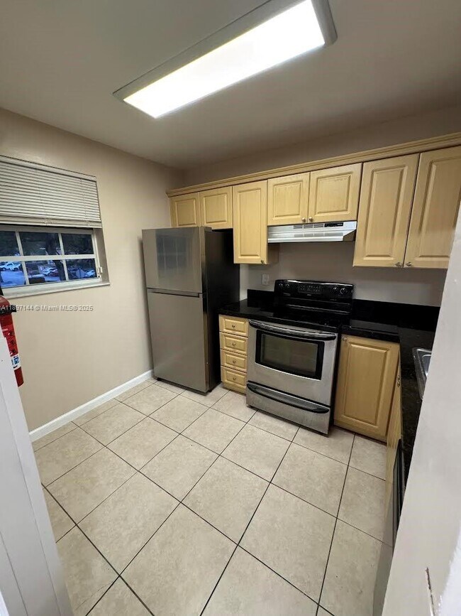 Photo - 10337 NW 8th St Unit 202