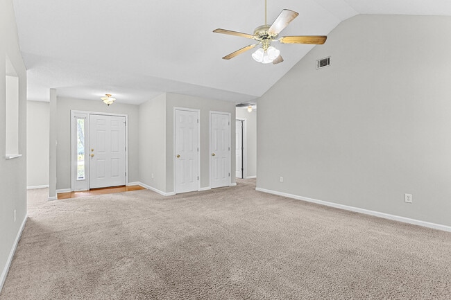 Photo - 5 Astor Ct