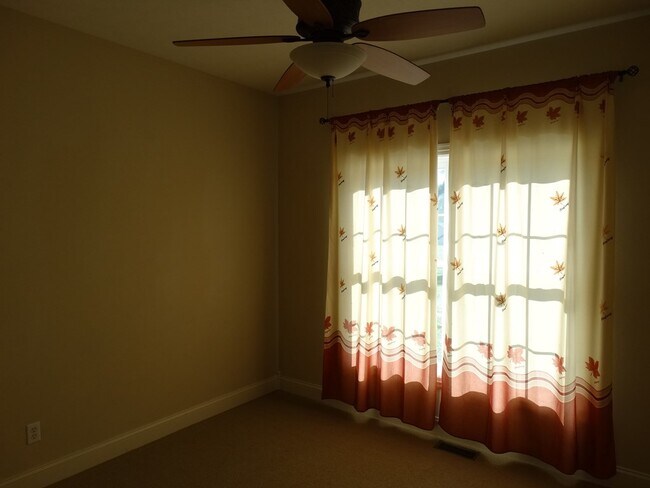 Photo - 602 Lynhurst Ave