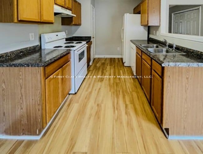 Photo - 5435 Eneida Sue Dr