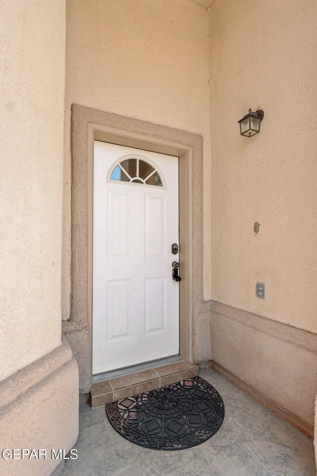 Photo - 4800 Kiko A Fierro Dr