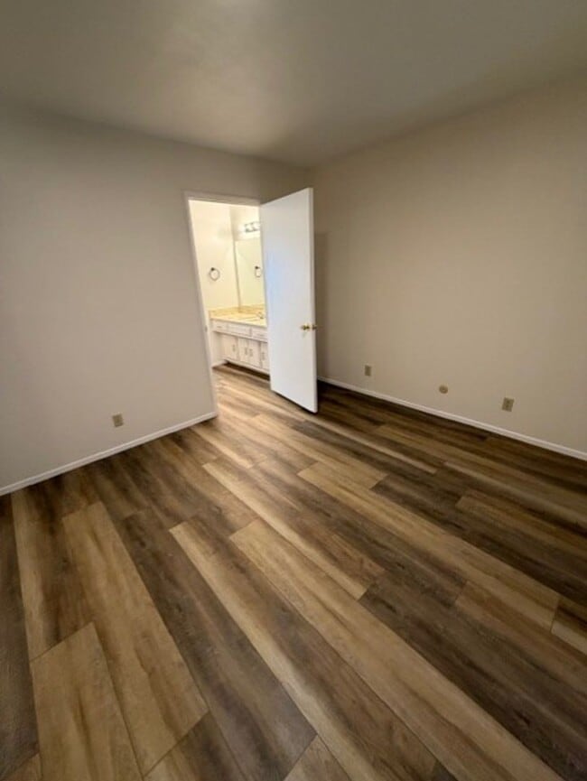 Photo - Northwood Estate Charmer