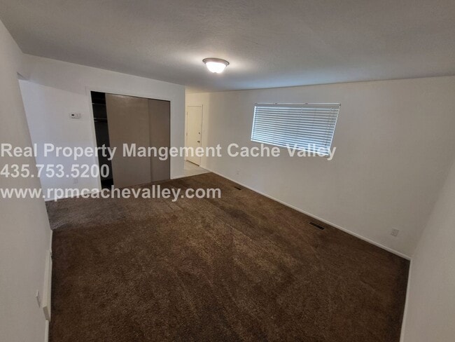 2662 N 370 E Unit 2662 N 370 E #1
