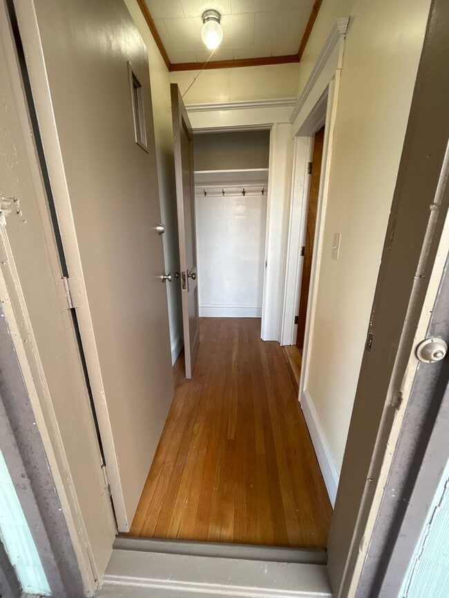 Photo - 72-74 Maple St Unidad 1st Floor