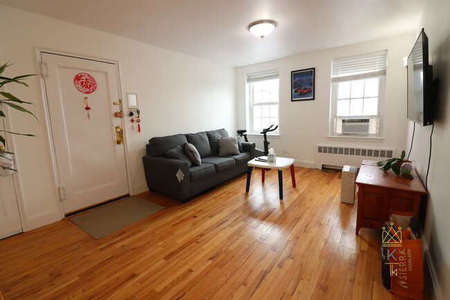 Photo - 25 Englewood Ave Condo Unit 5