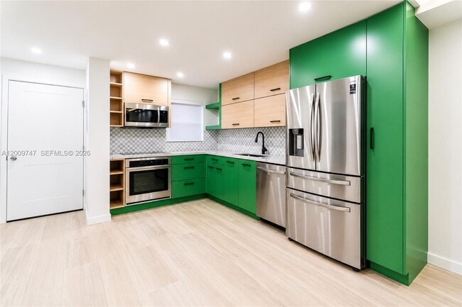 Photo - 1331 Lincoln Rd Unit 1304