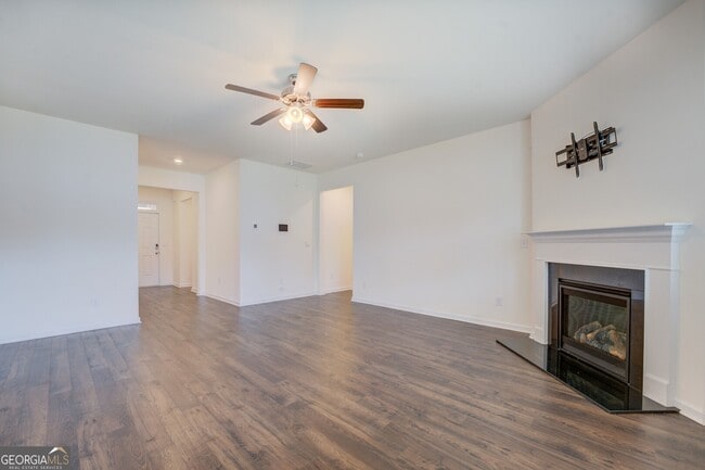 Photo - 4113 Spencer Ln