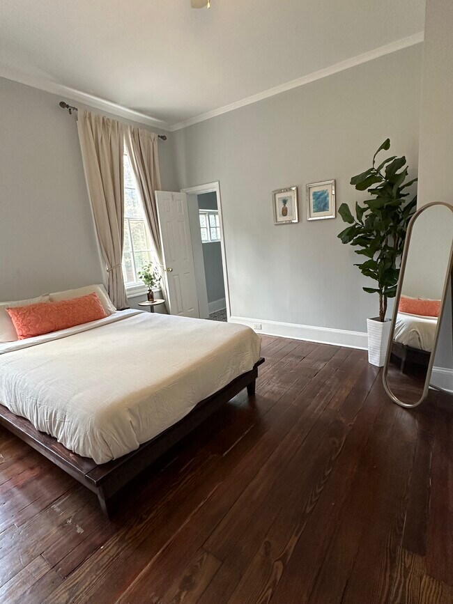 Photo - 239 W Lafayette Ave